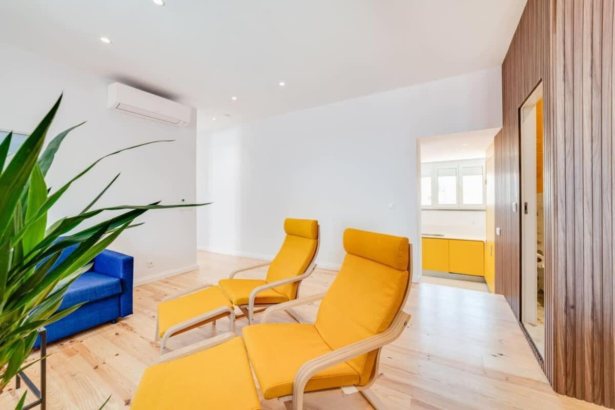 Cozy Coastal Getaway 3Br Apartment In אסטוריל מראה חיצוני תמונה